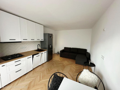 Apartament cu 4 camere decomandate - Mărăști/Aurel Vlaicu