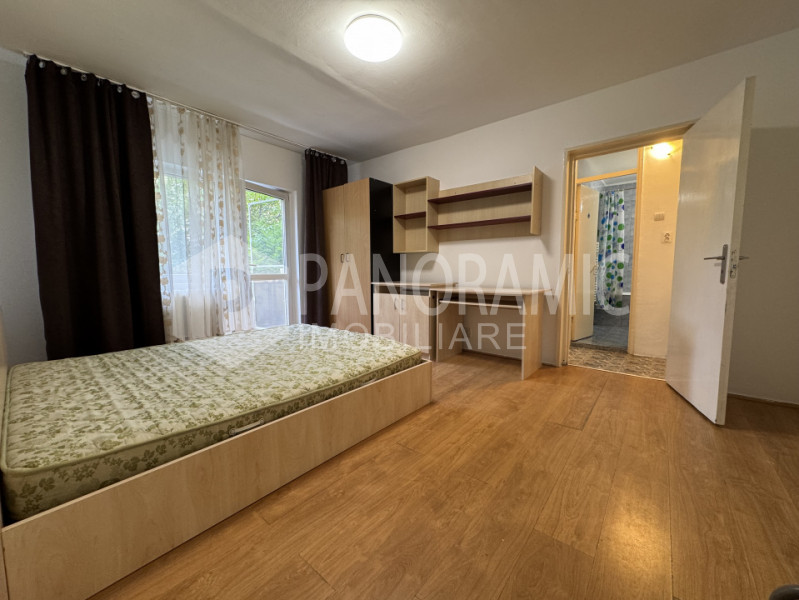 Apartament cu 3 camere semidecomandate - Grigorescu