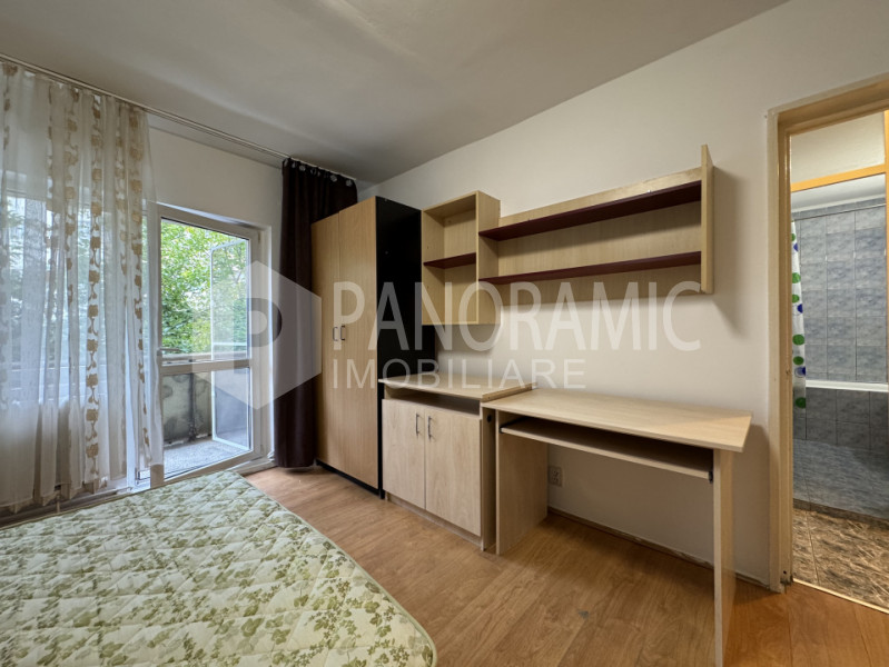 Apartament cu 3 camere semidecomandate - Grigorescu