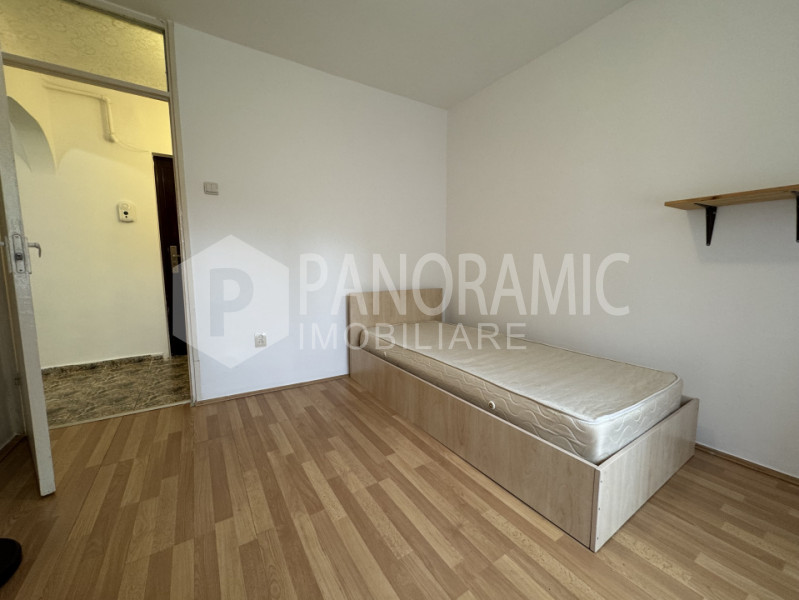 Apartament cu 3 camere semidecomandate - Grigorescu