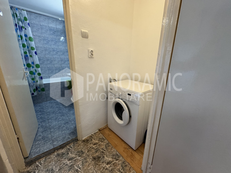 Apartament cu 3 camere semidecomandate - Grigorescu