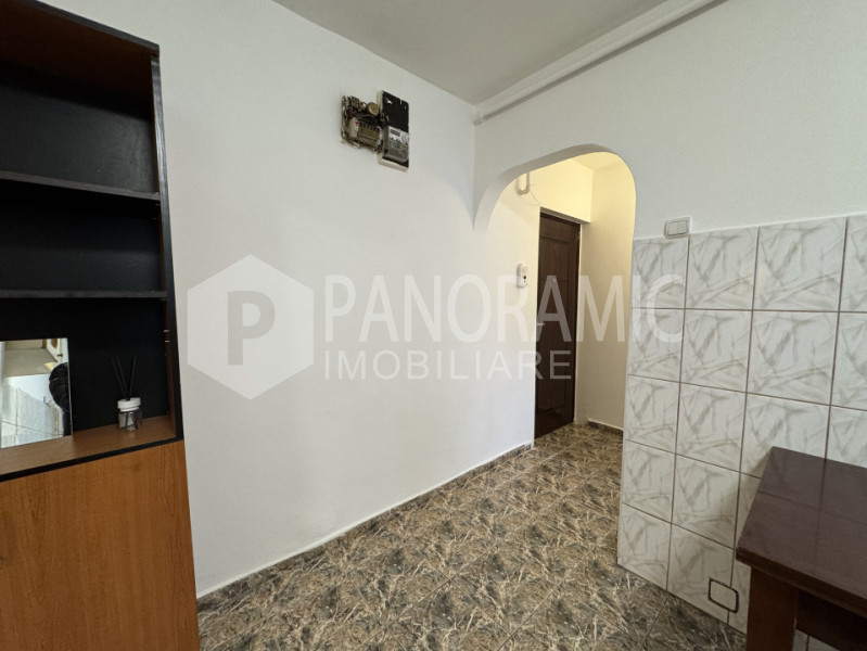 Apartament cu 3 camere semidecomandate - Grigorescu