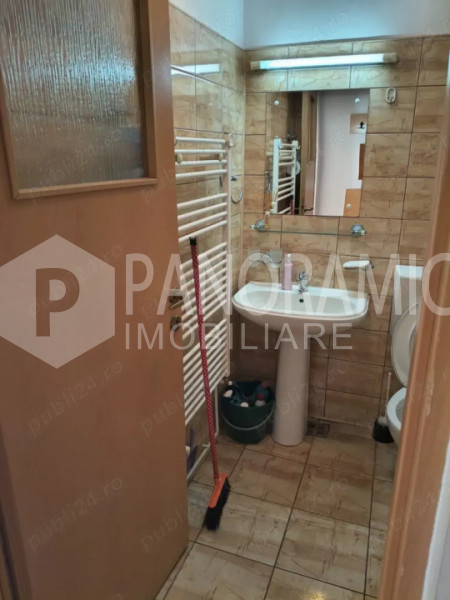 Garsoniera decomandata Marasti zona Clujana