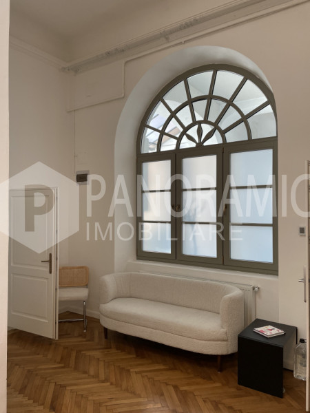 Apartament 4 camere - Ultracentral, Casa mică Banffy