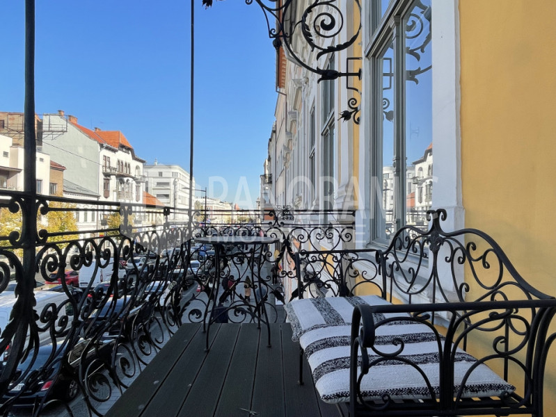 Apartament 4 camere - Ultracentral, Casa mică Banffy