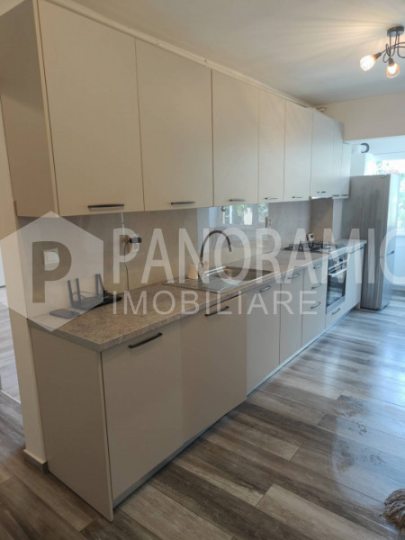 Apartament cu 3 camere, zona Marasti