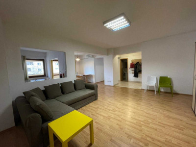 Apartament cu 3 camere - Mărăști