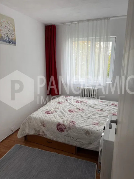 Apartament cu 3 camere semidecomandate - Mănăștur zona McDonald's