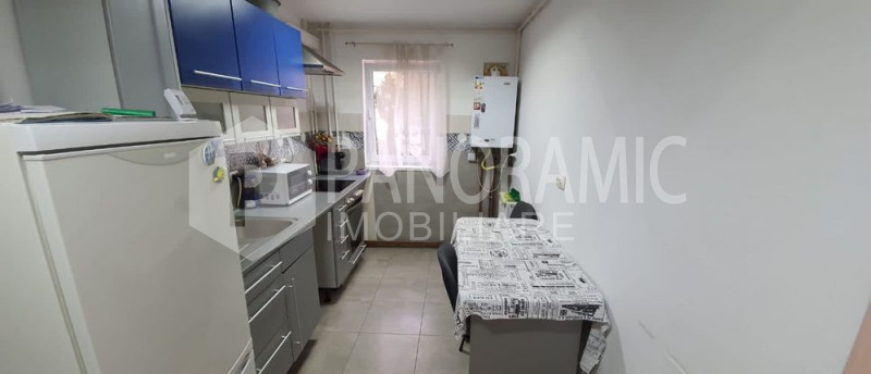 Apartament cu 3 dormitoare, Zona Manastur