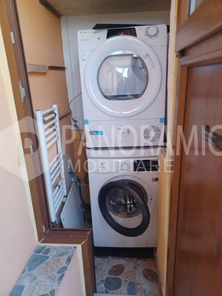 Studio- Victor Babeș