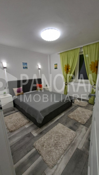 Apartament cu 3 camere - Gruia / Zona Centrală