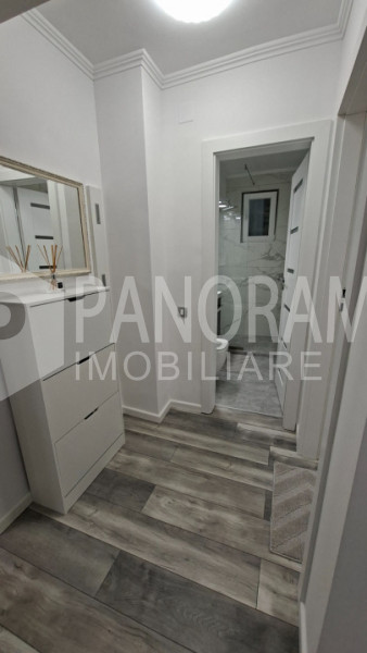 Apartament cu 3 camere - Gruia / Zona Centrală