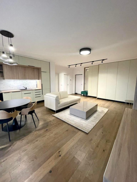 APARTAMENT 2 CAMERE, RECORD PARK