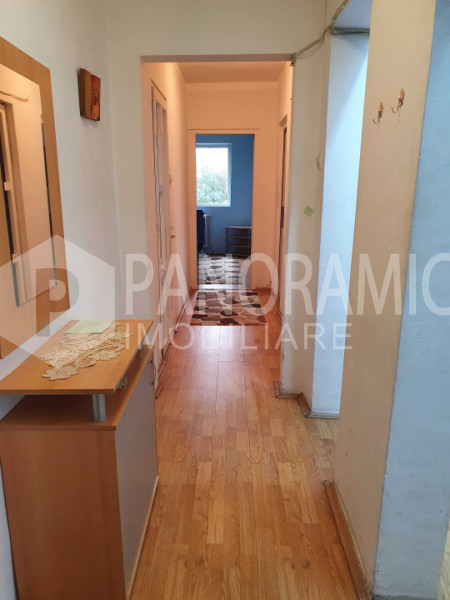Apartament 3 dormitoare decomandate Manastur Mehedinti 