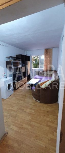 Apartament 3 dormitoare decomandate Manastur Mehedinti 