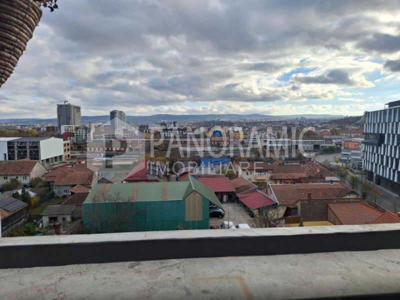 Apartament cu 3 camere - Gară