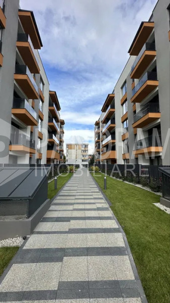 Apartament semifinisat cu 2 camere - Între Lacuri