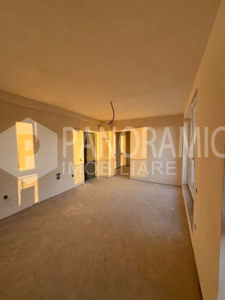 Apartament semifinisat cu 3 camere - Mărăști/Bulgaria