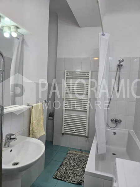Apartament cu 2 camere - Ultracentral