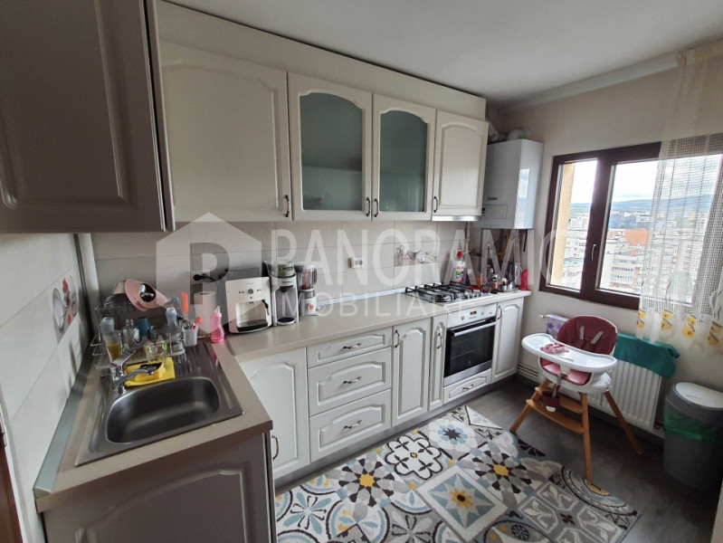 Apartament cu 2 camere decomandate - Aurel Vlaicu