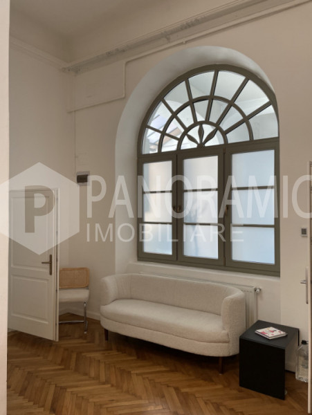Apartament 4 camere - Ultracentral, Casa mică Banffy