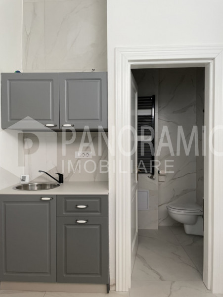 Apartament 4 camere - Ultracentral, Casa mică Banffy