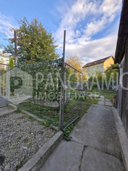 Casă de închiriat cu 2 camere-Mărăști