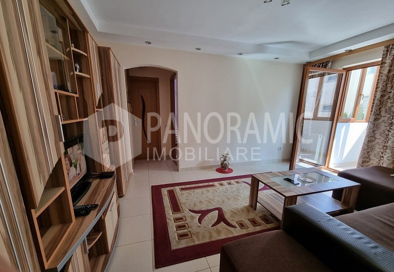 Apartament cu 3 camere semidecomandate - Mănăștur zona Big