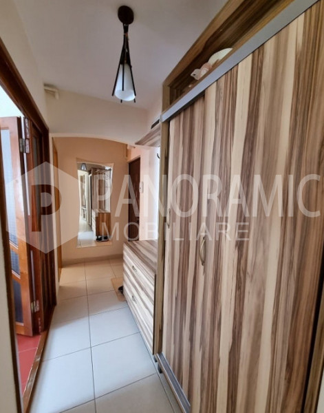 Apartament cu 3 camere semidecomandate - Mănăștur zona Big