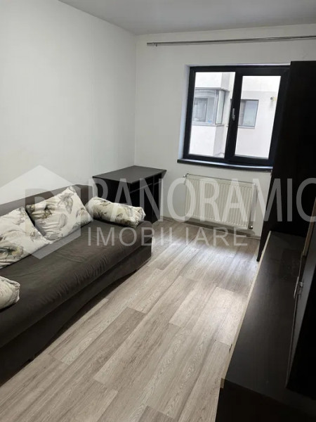 Apartament cu 2 camere decomandate - Între Lacuri zona pod IRA