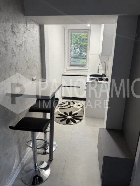 Apartament cu 2 camere - Plopilor