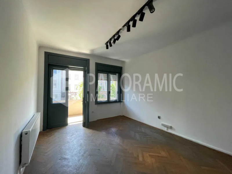 Apartament cu 4 camere - Ultracentral / Bulevardul Eroilor