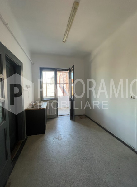 Apartament cu 4 camere - Ultracentral / Bulevardul Eroilor
