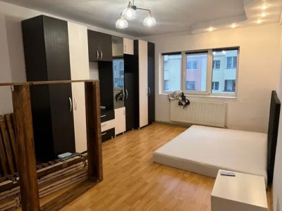 Apartament cu 3 camere - Mărăști! 