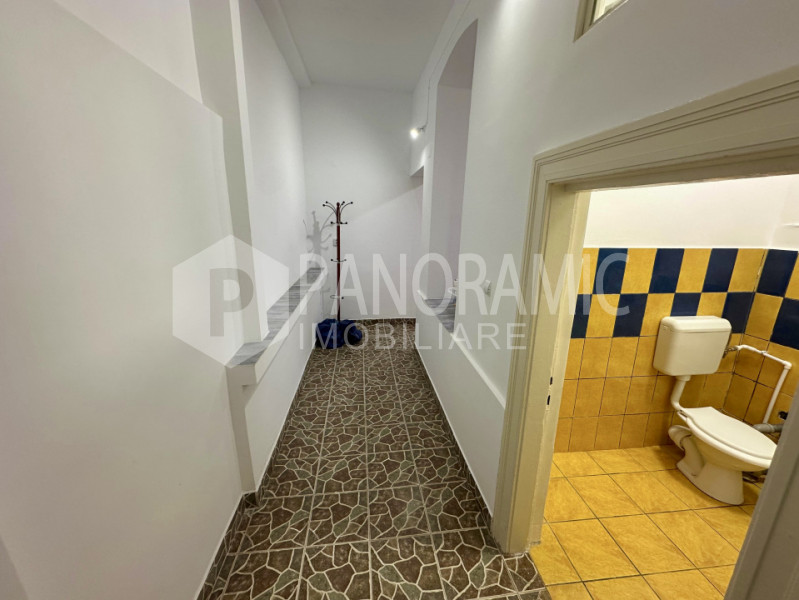 Casă / Spațiu, Zonă Semicentrala