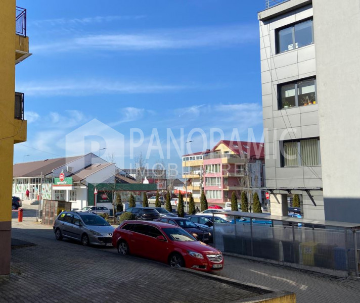 Apartament cu 3 camere - Bună ziua!