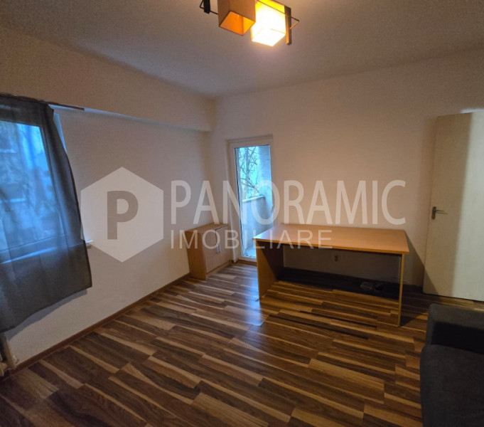 APARTAMENT 1 CAMERĂ GHEORGHENI PIAȚA CIPARIU, APROAPE DE CENTRU