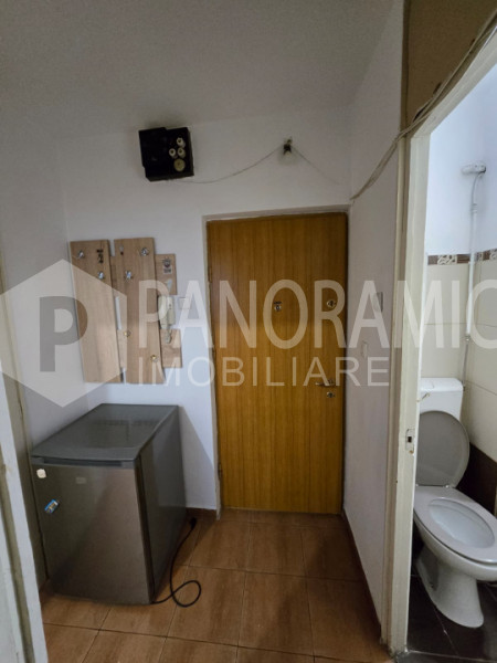 APARTAMENT 1 CAMERĂ GHEORGHENI PIAȚA CIPARIU, APROAPE DE CENTRU