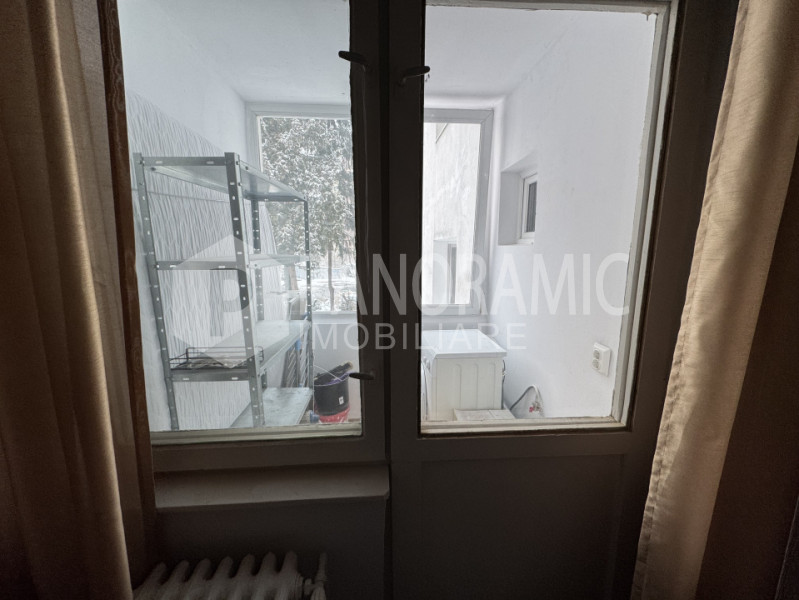 Apartament 4 camere (3dormitoare) Mănăștur zona Mehedinti