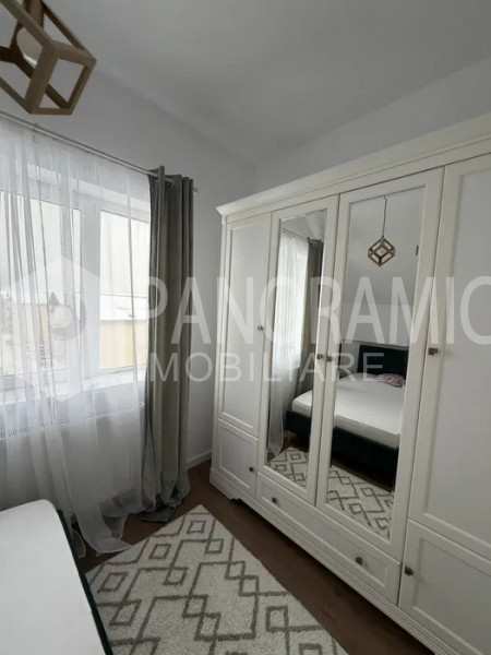 Apartament cu 3 camere - Florești!