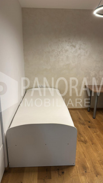 Apartament cu 4 camere - Europa