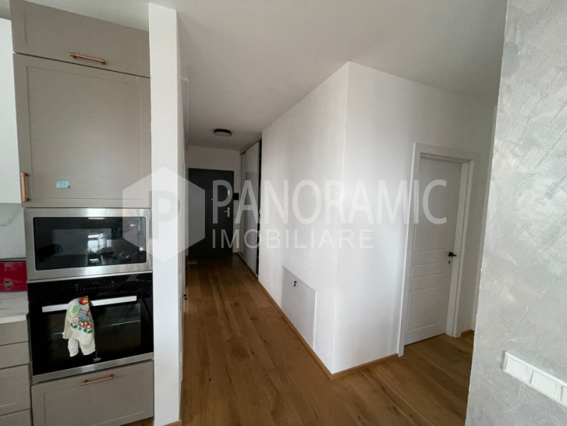 Apartament cu 4 camere - Europa