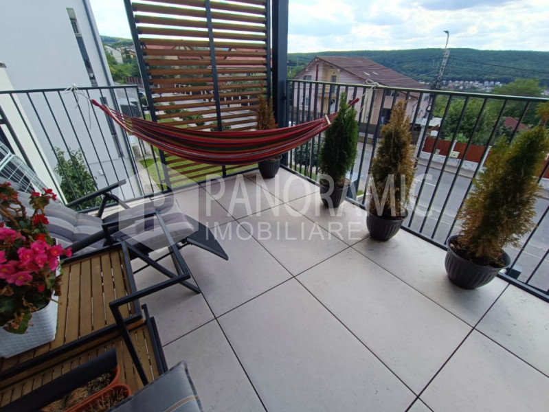 Apartament cu 4 camere - Europa