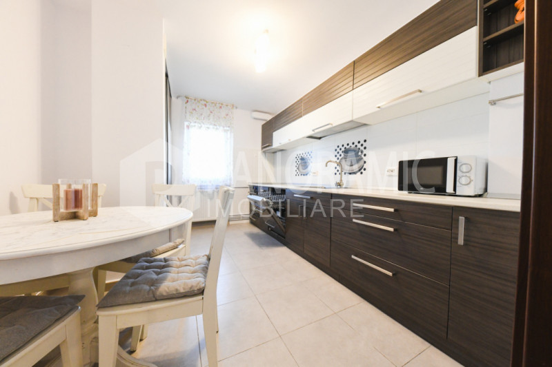 Apartament 4 camere decomandate (3 DORMITOARE) 