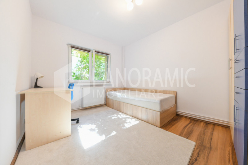 Apartament 4 camere decomandate (3 DORMITOARE) 