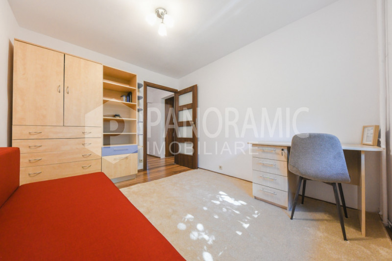 Apartament 4 camere decomandate (3 DORMITOARE) 