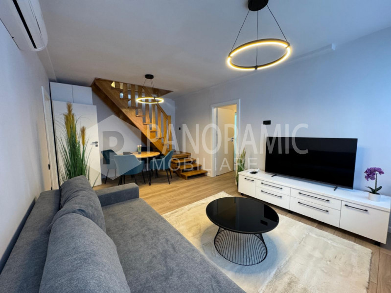 Apartament cu 3 camere - CENTRU