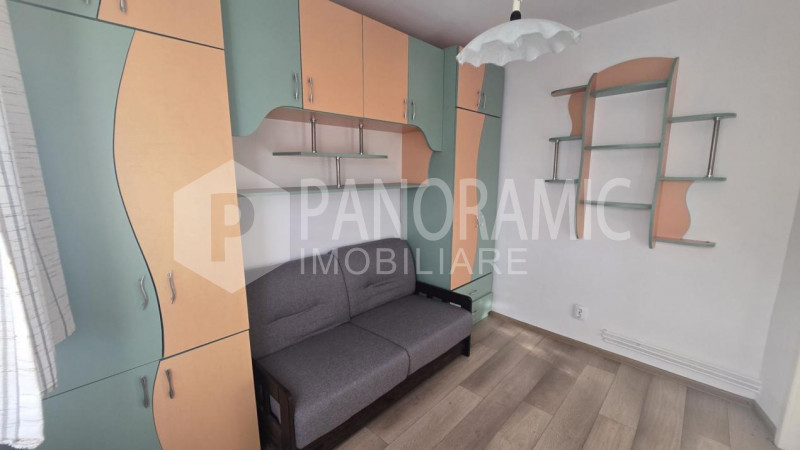 APARTAMENT CU 2 CAMERE, MĂNĂȘTUR