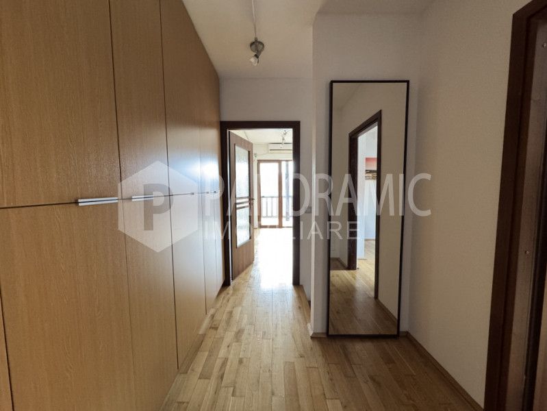 Apartament 4 camere - Baciu zona Regal