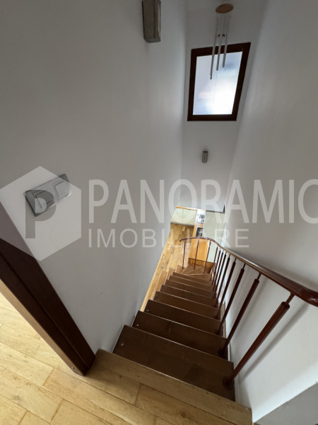 Apartament 4 camere - Baciu zona Regal
